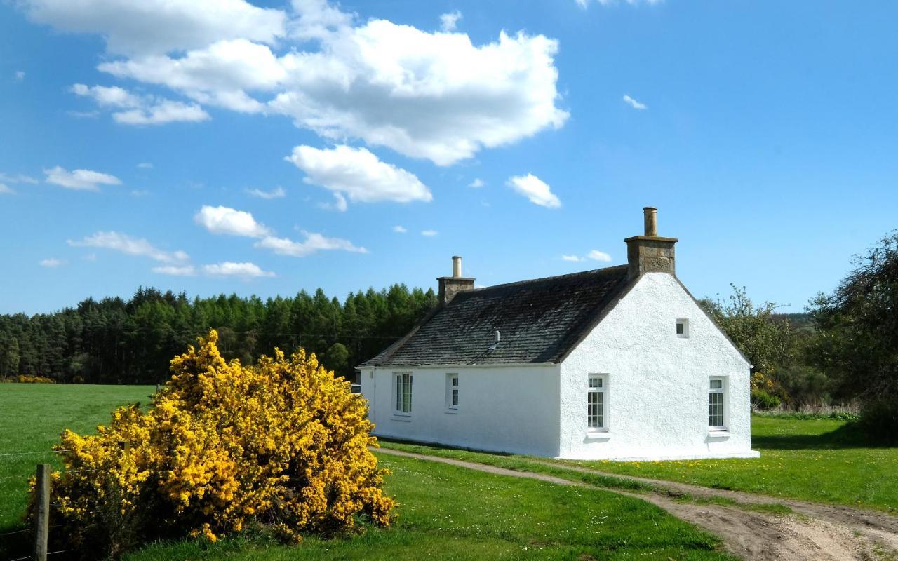 Lower Bruntlands Villa Fochabers Exterior photo